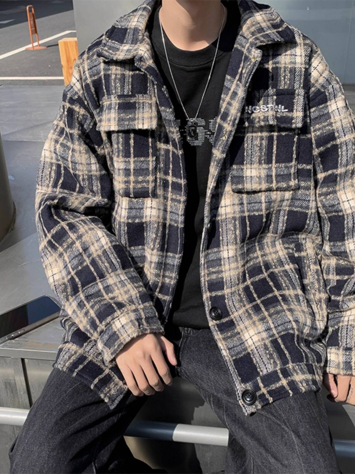 เสื้อแจ็คเก็ตผู้ชายแบบหนา ลายส - Streetwear Brand England บทวิจารณ์และราคา